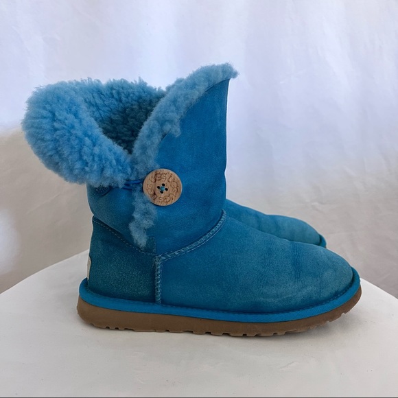 Ugg boot, blue, size 6 - Picture 5 of 13